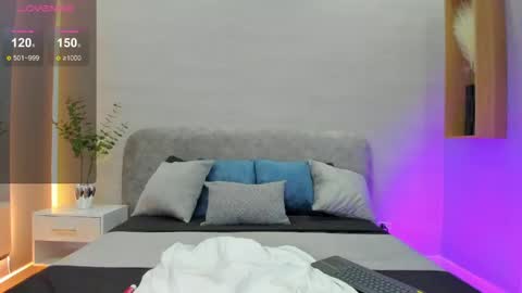 Snapshot of natalie_blaze chatting on June 9, 6:08 pm NATALIE BLAZE online show from June 9, 6:08 pm