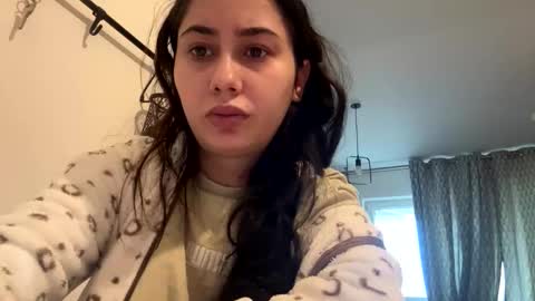 Natalie online show from December 16, 7:57 am