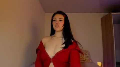 natalia online show from October 6, 5:05 am