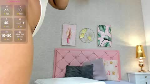 Snapshot of natalie_fox__ chatting on June 8, 11:21 am Naty online show from June 8, 11:21 am