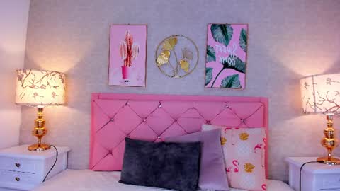 Snapshot of natalie_fox__ chatting on June 13, 11:30 am Naty online show from June 13, 11:30 am
