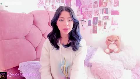       online show from February 14, 2:33 pm