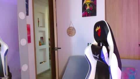 Snapshot of natalie_juice chatting on March 22, 4:16 am Natalie OF online show from March 22, 4:16 am