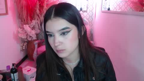 natalie  online show from November 8, 8:07 pm