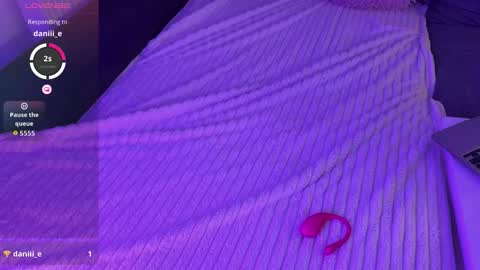 Natalie3 online show from February 18, 8:27 pm