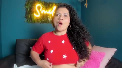 nataliescott_ online show from December 15, 3:33 am