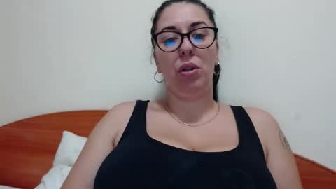 natally online show from October 9, 1:09 pm