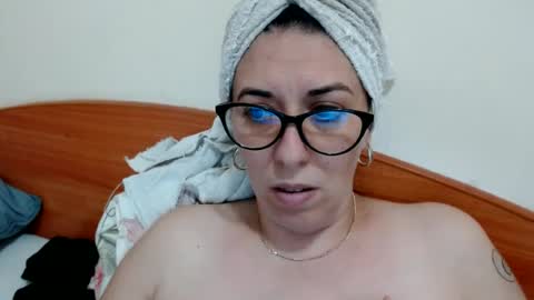 natally online show from June 25, 12:53 pm