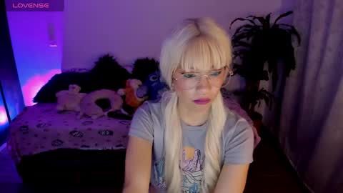 Snapshot of nataly_29 chatting on May 7, 2:39 am MissNatis online show from May 7, 2:39 am