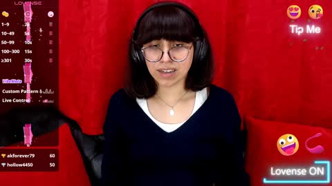 Snapshot of nataly_cloud chatting on December 3, 4:28 pm N A T A L Y online show from December 3, 4:28 pm