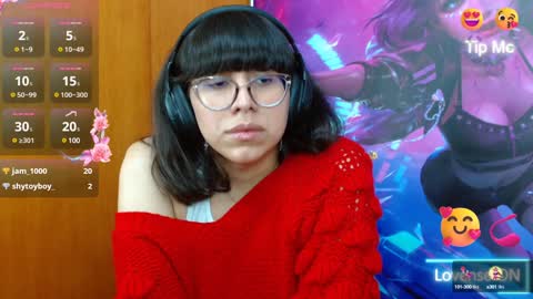Snapshot of nataly_cloud chatting on January 9, 3:44 pm N A T A L Y online show from January 9, 3:44 pm