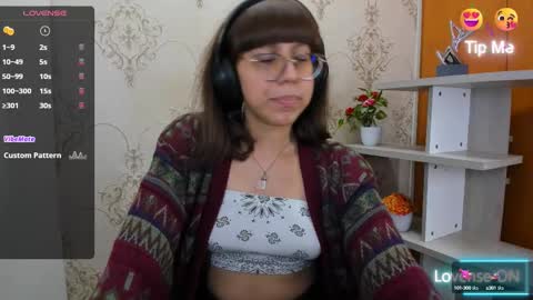 Snapshot of nataly_cloud chatting on February 13, 12:43 pm N A T A L Y online show from February 13, 12:43 pm