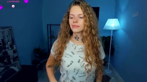 Natalie online show from October 20, 5:08 am