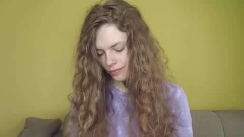 Natalie online show from March 22, 5:11 am