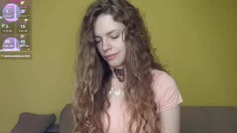 Natalie online show from March 29, 5:07 am