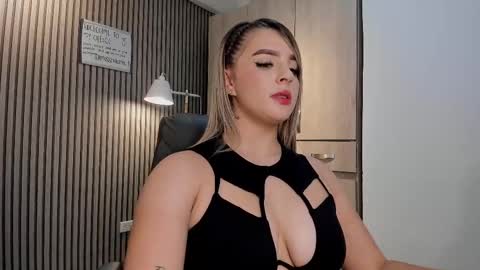 nataly_lblanck online show from October 8, 11:41 am