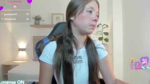 Snapshot of nataly_rodri chatting on March 26, 2:06 am Nataly online show from March 26, 2:06 am