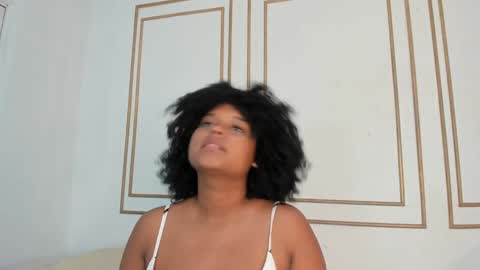 Naty online show from January 12, 7:31 pm