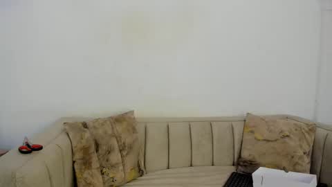 Snapshot of nataly_velez chatting on October 1, 3:07 pm Naty online show from October 1, 3:07 pm