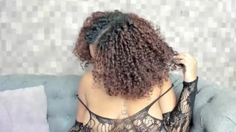 Snapshot of nataly_velez chatting on October 24, 8:16 pm Naty online show from October 24, 8:16 pm