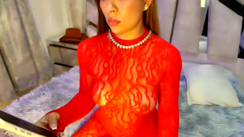 Natalye foster online show from June 30, 6:20 pm