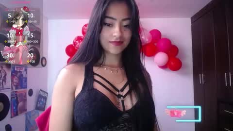 Nataly Escobar online show from February 14, 2:54 pm