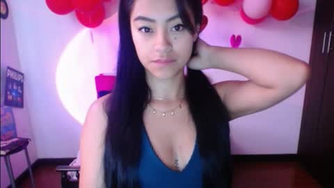 Nataly Escobar online show from February 19, 12:11 pm