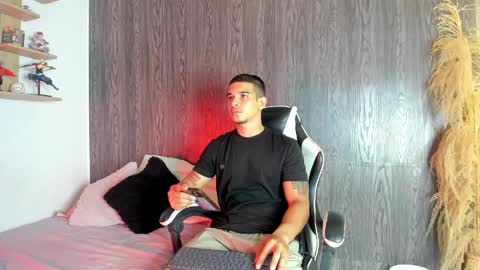 natan_77 online show from April 7, 2:23 am