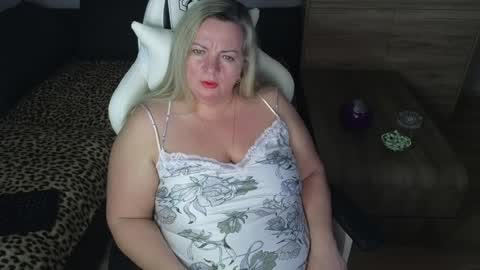 Natalli online show from January 10, 1:32 am