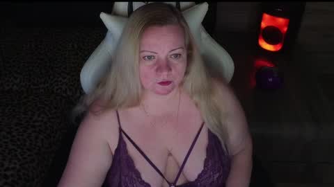 Natalli online show from March 31, 6:41 pm