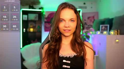 natasha__malkova online show from December 18, 3:55 pm