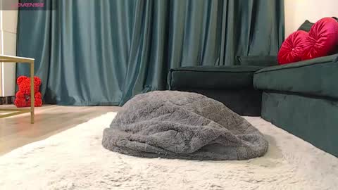 Naty  online show from March 16, 9:52 pm