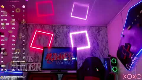 natasha_clifford online show from February 16, 10:00 am