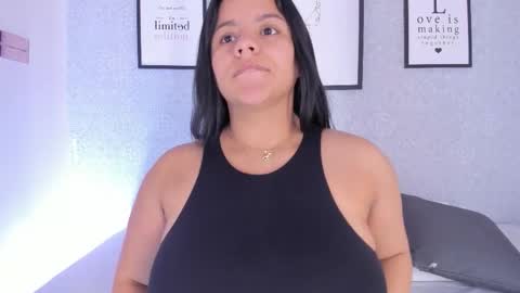 Snapshot of natasha_harpper chatting on February 22, 12:26 pm Natasha online show from February 22, 12:26 pm