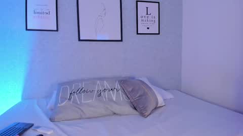 Snapshot of natasha_harpper chatting on March 11, 11:49 am Natasha online show from March 11, 11:49 am