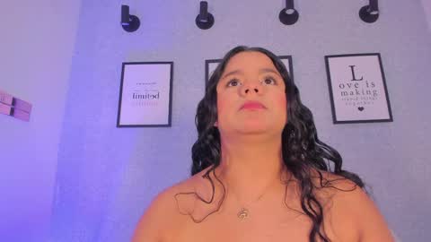 Snapshot of natasha_harpper chatting on June 4, 12:11 pm Natasha online show from June 4, 12:11 pm