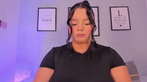 Snapshot of natasha_harpper chatting on June 13, 12:58 pm Natasha online show from June 13, 12:58 pm