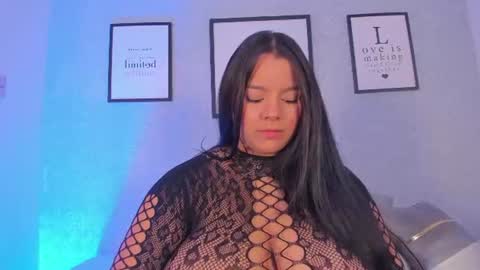 Snapshot of natasha_harpper chatting on July 28, 2:13 pm Natasha online show from July 28, 2:13 pm