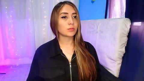 Snapshot of natasha_peach_ chatting on September 9, 10:31 pm Natasha online show from September 9, 10:31 pm
