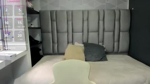 N A T A S H A online show from September 26, 7:51 pm