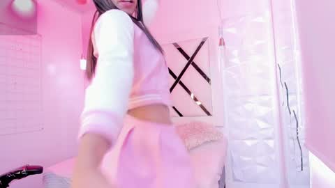 Natasha  online show from December 3, 5:01 pm