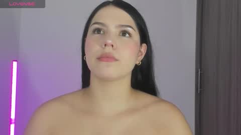 Snapshot of natasha_su chatting on February 23, 1:03 am Natalia online show from February 23, 1:03 am