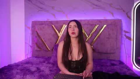 Natasha Vesper  online show from December 5, 1:31 pm