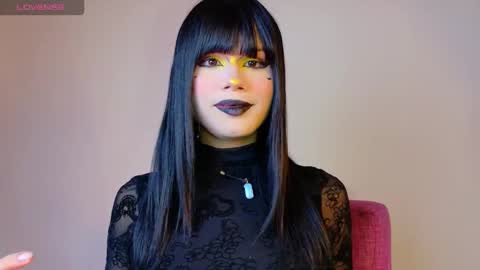 Natahsa  online show from October 9, 6:00 am