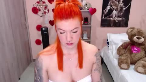 Snapshot of natasha_woo chatting on February 19, 12:22 pm Nat online show from February 19, 12:22 pm