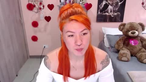 Snapshot of natasha_woo chatting on March 1, 2:13 pm Nat online show from March 1, 2:13 pm