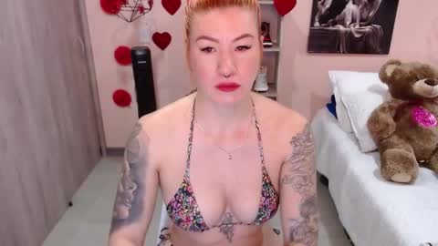 Snapshot of natasha_woo chatting on March 7, 12:23 pm Nat online show from March 7, 12:23 pm