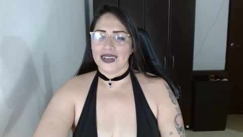 Natasha Smithe  online show from March 15, 1:11 am