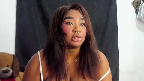 natasshaa_brown online show from June 18, 12:00 am