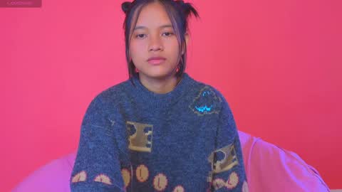 Snapshot of natchac chatting on December 12, 1:43 am Natcha C online show from December 12, 1:43 am
